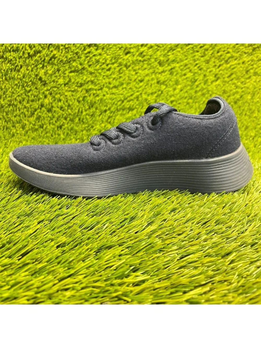 Allbirds Wool Runner 2 Womens Size 6 Blue Athletic Running Shoes Sneakers
